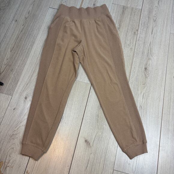 Champion Tan Jogger Sweatpants Pull on High Waist Band Activewear Gym Sm READ - Picture 1 of 10